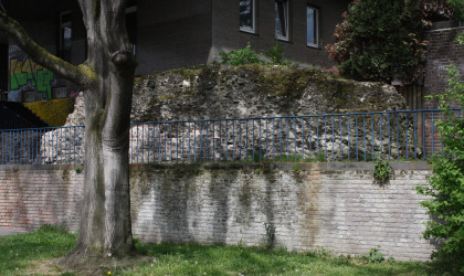 Stadtführung »Querkölnein rechts und links der Römermauer« Römermauertour