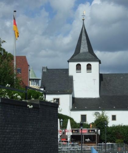 Stadtführung »Querkölnein durch Rodenkirchen« St. Maternus